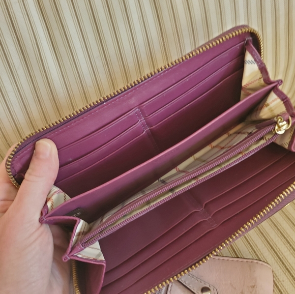 Coach Accordion Zip Wallet - Picture 3 of 6